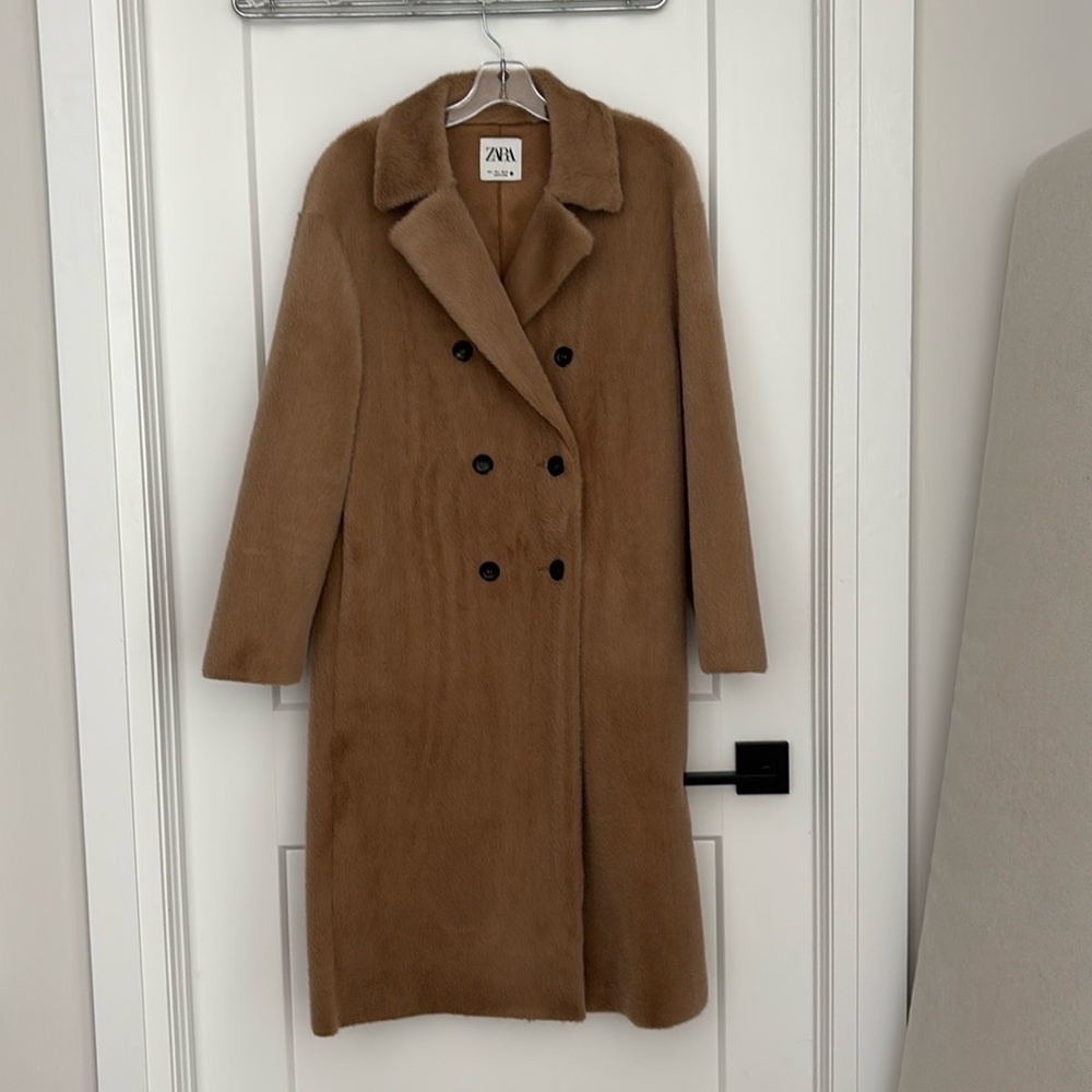 Zara Double-Breasted fur Tan Coat